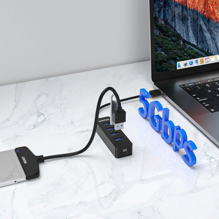 Unitek uHUB Q4 4 Ports Powered USB 3.0 Hub with USB-C Power Port - Image 3